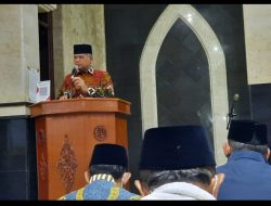 Malam Permata Ramadan, Bupati Luwu Serahkan Bantuan Rp 100 Juta untuk Masjid Al-Islah 