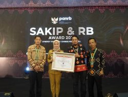 Reformasi Birokrasi Berjalan Baik, Luwu Utara Terima Penghargaan SAKIP dan RB Award 2021