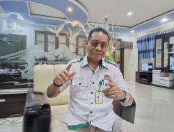 Luar Biasa, Dipimpin Prof Calling, 400 Mahasiswa FEB UMI Dapat Beasiswa Kemenristekdikti