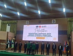 Lantik Direktur PPs & Jajaran Dekan Lingkup UMI, Rektor Minta Jalankan Konsep Embracing Smart University