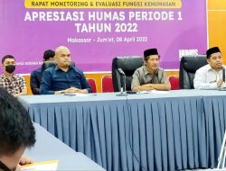 Terbaik se-Sulsel, Humas Bawaslu Takalar Sabet Tiga Penghargaan