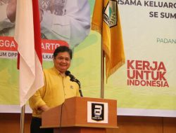 Bakar Semangat Kader, Airlangga: Golkar Bersatu Untuk Menang di Padang