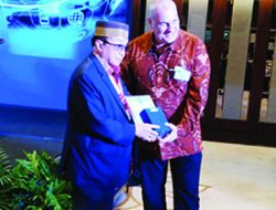 President MSMC KDH Tranku Mendapatkan Penghargaan dari Perkumpulan  Ekonomi Indonesia-Jerman
