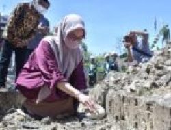 IDP Letakkan Batu Pertama Pembangunan Masjid Nurul Muttaqin di Dusun Landongi