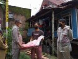 Pemkot Parepare Bergerak Cepat Salurkan Bantuan Terpal Bagi Rumah Terdampak Angin Kecang