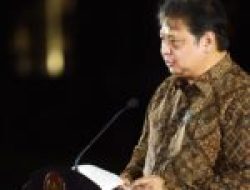 Dukung Pemberdayaan Zakat, Kemenko Perekonomian Raih Penghargaan BAZNAS Award 2022