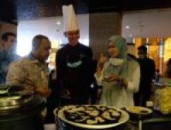 Diinisiasi Bupati Lutra, Hotel Claro Makassar Hadirkan Berbagai Menu Berbahan Dasar Sagu
