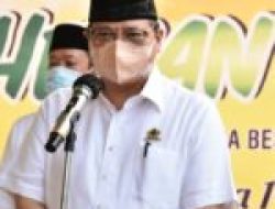 Hari Ke-12 Ops Keselamatan 2022, Satlantas Polres Luwu Utara Bagi Masker di Jalan Trans Sulawesi Masamba