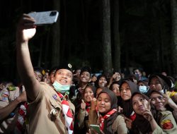 Gubernur Sulsel Berkemah Bersama Pramuka Saka Bakti Husada di Moncong Sipolong Gowa