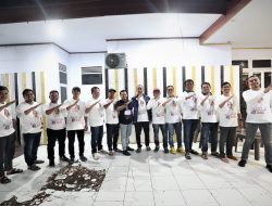 Ketua DPRD Makassar Rudianto Lallo Ultah ke-40, Pakai Baju Toraja Bertuliskan “Pak Ketua Anak Rakyat”