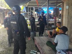 Patroli KRYD, Brimob Bone Sambangi Pasar Lacokkong