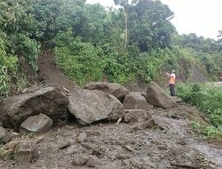 Longsor di Mamuju, 83 KK di Salunangka Terisolir