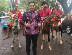 Pasukan Berkuda Iringi Pawai Ta’ruf MTQ di Bone, Sekda Takalar Target Juara 1