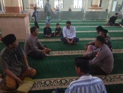 Kapolsek Baranti Sosialisasikan Program Kapolres Sidrap ke Jamaah Masjid