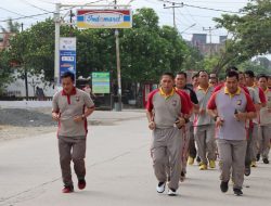 Program Sehat Presisi Polres Sidrap, AKBP Erwin Syah Ajak Personel Rutin Lari Pagi