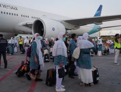 Kloter I Debarkasi Haji Tiba di Bandara Sultan Hasanuddin