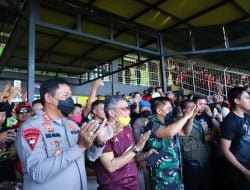 Taufan Pawe Diapit Kapolda Sulsel dan Pangdam Hasanuddin Nobar di Stadion GBH Parepare