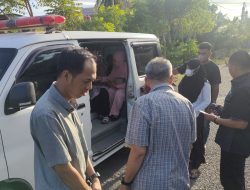 Ketua PPP Sidrap Bantu Anak Penderita Gizi Buruk Jalani Perawatan di RS Arnum
