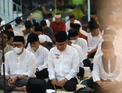 Safari Zikir, TP Ajak Warga Shalat Jumat Berjamaah Perdana di Masjid Terapung BJ Habibie