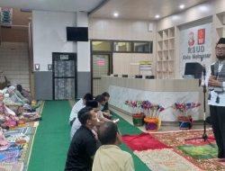 Tingkatkan IMTAQ, Manajemen RSUD Makassar Gelar Pengajian Bulanan hingga Salat Ashar Berjamaah