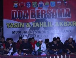 Suporter Sepak Bola di Makassar Gelar Doa Bersama, Libatkan TNI-Polri