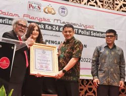 Kapolda Sulsel Raih Penghargaan Polisi Selebriti (Police Award) 2022