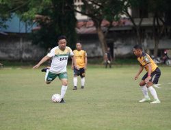 Bangun Silaturahmi Pemain, Ilham Azikin Buka Bupati Cup I Football Legend 2022
