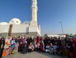 134 Jamaah Umroh Annur Ma’arif Gelar City Tour di Madinah