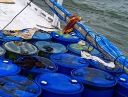 Atasi Kelangkaan BBM di Kalangan Nelayan, Pemkab Selayar Distribusikan 50 Drum Solar ke Kecamatan Takabonerate