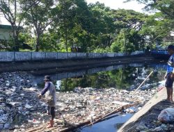Dinas PU Kota Makassar Imbau Masyarakat Tak Buang Sampah ke Kanal