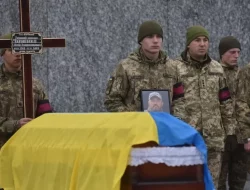 Perang Ukraina: Ajudan Zelensky Mengungkap Korban Perang Mencapai 13.000