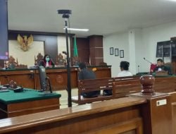 Terbukti Gunakan Akta Otentik Palsu, Hakim Hukum Ahimsa Said dan Ernawati 5 Tahun Penjara