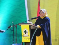 Pelantikan Golkar Parepare, Erna Rasyid Taufan Luncurkan Millenial Go Gait Pemilih Pemula