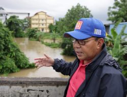 Danny Pomanto Pantau Efek Pasang Sungai, Pastikan Aliran Air Stabil
