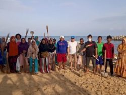 Camat Sangkarrang Pimpin Sabtu Bersih di Kelurahan Kodingareng