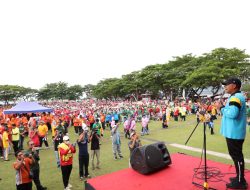 Puluhan Ribu Warga Sulsel Meriahkan Hari Amal Bakti di Bantaeng