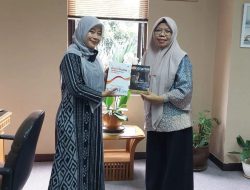 Prof Nurliah Nurdin Ciptakan Lingkungan Kerja Nyaman di Politeknik STIA LAN Jakarta