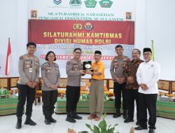 Tim Div Humas Polri Silaturahmi Kamtibmas ke Ponpes Sultan Hasanuddin Gowa