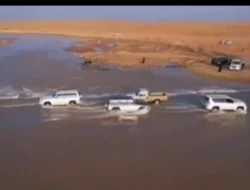 Fenomena Tak Biasa, Muncul Genangan Air Mirip Danau di Tengah Gurun Pasir Arab Saudi