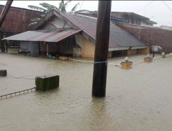 Banjir Rendam Manggala, Pengungsi Keluhkan Air Bersih