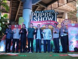Danny Gaungkan Makassar Kota Makan Enak di Puppet Show Kalla Toyota