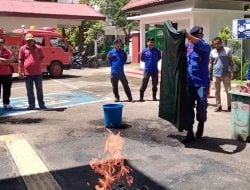 Pengadilan Negeri dan Damkar Enrekang Sosialisasi Antisipasi Kebakaran