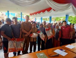 Badan Pangan Nasional Launching Penyaluran Bantuan Pangan 3,5 Ton Beras di Bantaeng