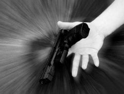 Pistol Milik Dirut BUMN Meletus di Bandara Sultan Hasanuddin Makassar