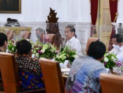 Sejumlah Tokoh Temui Jokowi di Istana Merdeka, Singgung Soal Pemilu 2024
