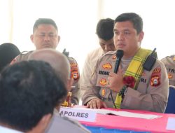 Kapolres dan Ketua Bhayangkari Gowa Kunker di Dua Polsek