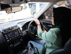 Adakan Test Drive Creta Prime, Hyundai Perkenalkan Fitur Bluelink dan SOS Langsung Hubungkan Ke Call Center 24 Jam