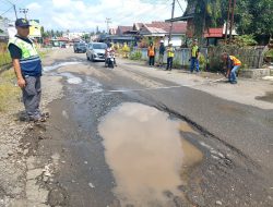 Pemprov Sulsel Lanjutkan Pengerjaan Ruas Salaonro-Ulugalung, Hubungkan Dua Daerah