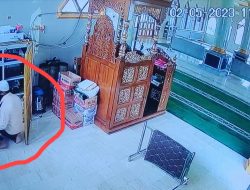 Aksi Pencurian di Masjid Agung Desa Maddenra Terekam CCTV