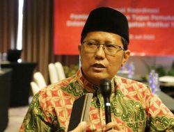 Ketua MUI Tulis Cuitan Nyelekit Untuk Ustad Felix Siauw, Peringatkan Jangan Rusak ajaran Islam